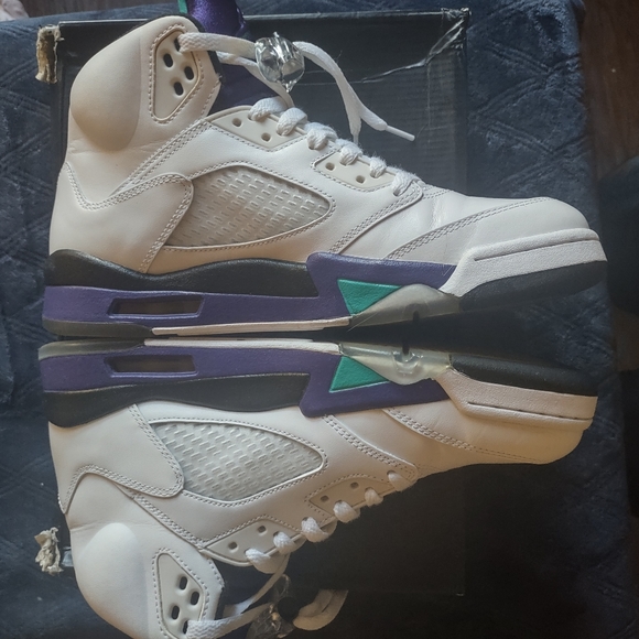 Need cash or trades - Picture 5 of 10